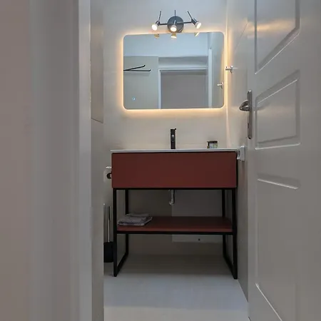 Arodou And Appartement *